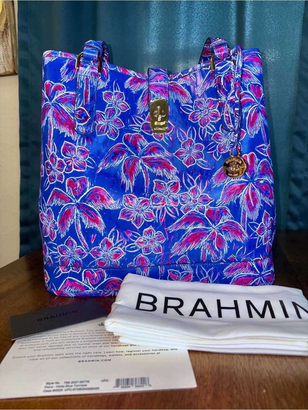 Brahmin NWT Fiora - Vista Blue Torrone - Palm, Flowers - Summer, Beach, Vacation